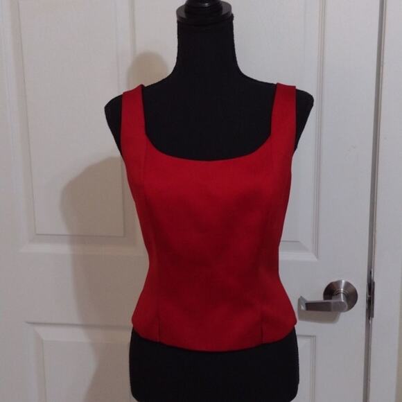 Black Tie business casual red Top zips up in back and clasps women's size 8P - Picture 1 of 9